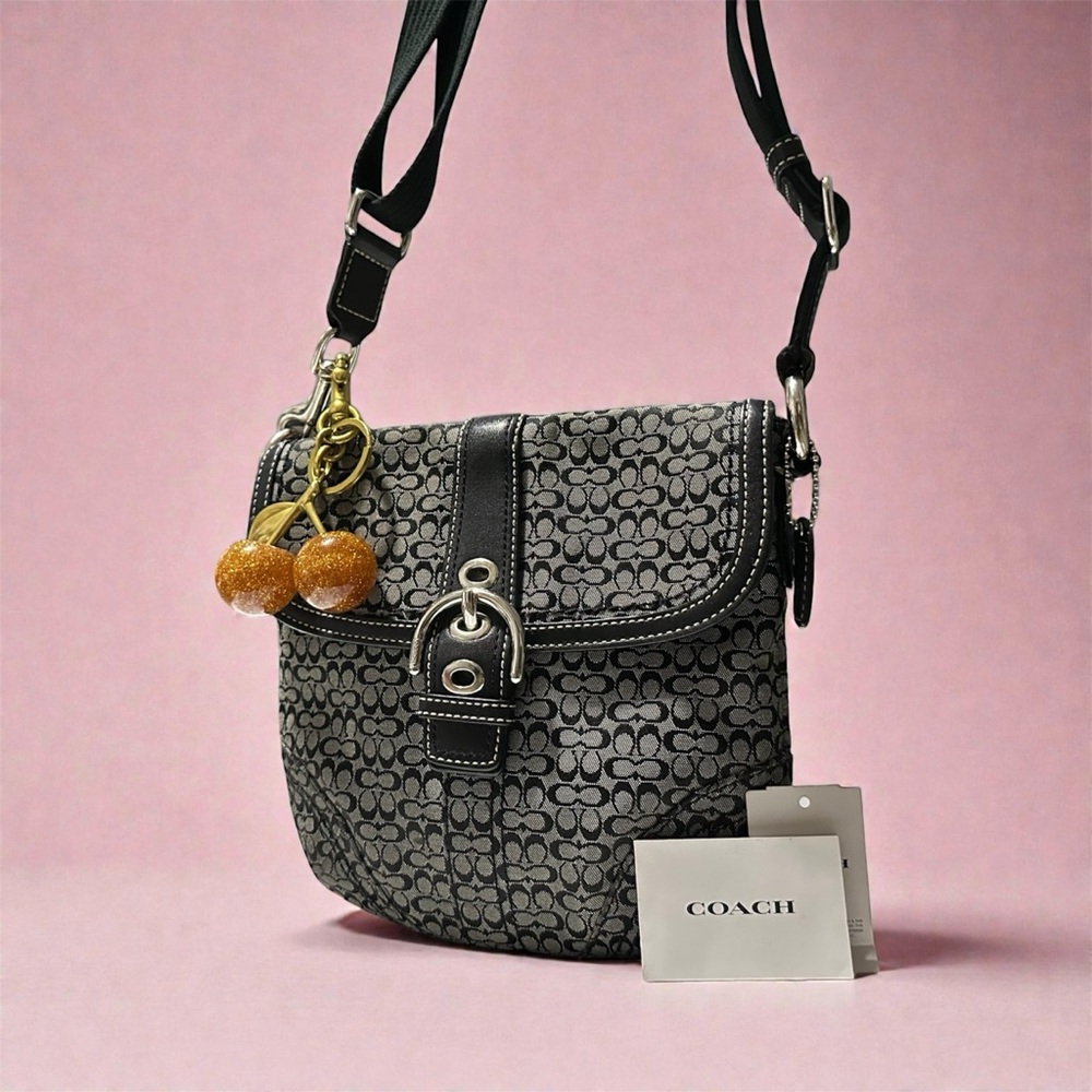 Vintage Coach soho shoulder bag Signature Black and Gray Crossbody Bag - Picture 3 of 15